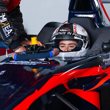 Guida in pista monoposto formula 4 esperienze in pista